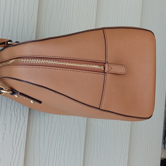 Michael Kors Satchel w Cross body Strap - Picture 6 of 8